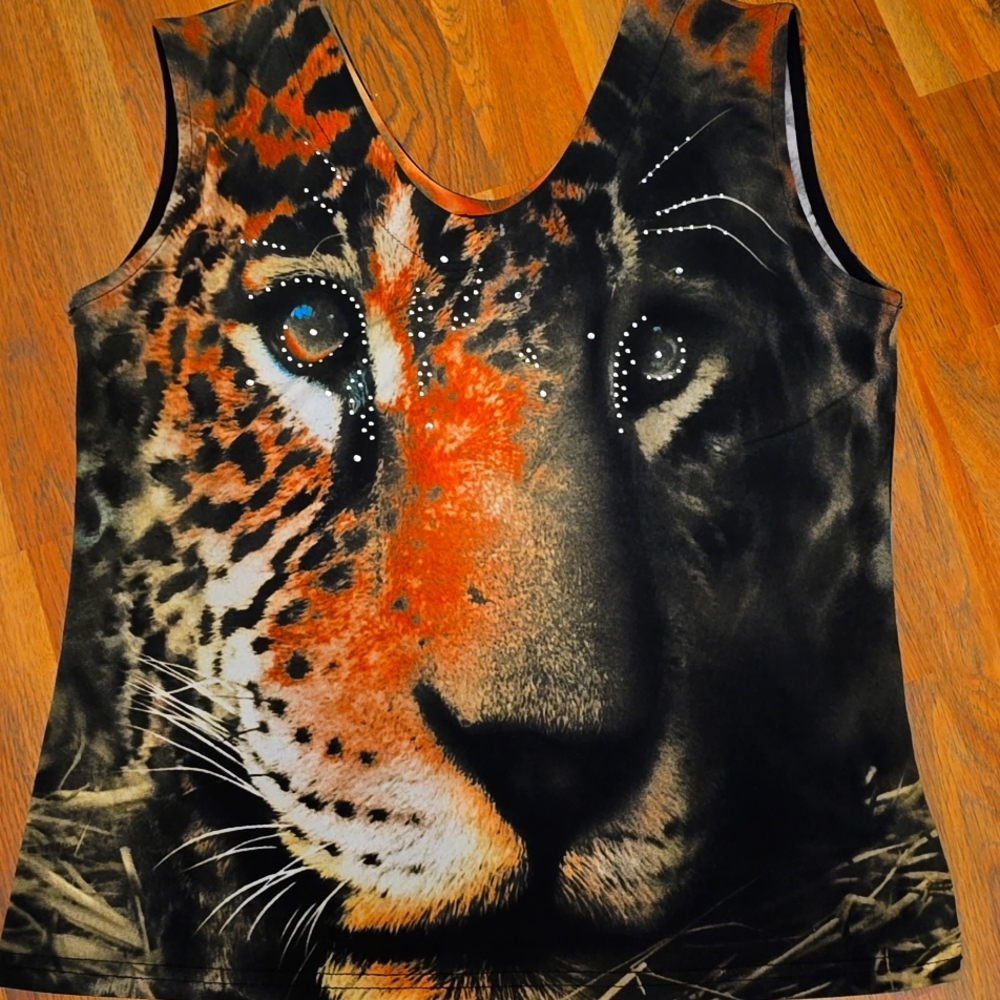 Valentina tiger sleeveless blouse